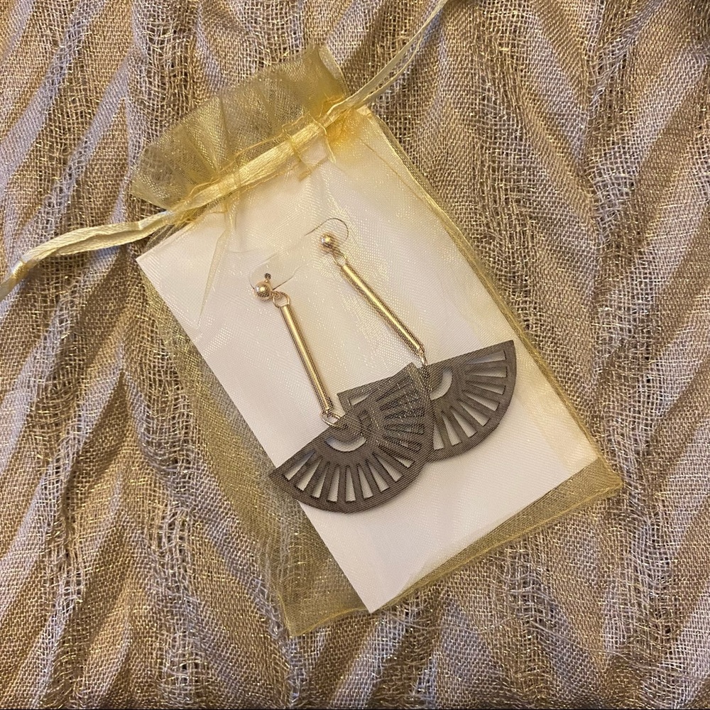 Boho Golden drop wooden fan earrings NWT